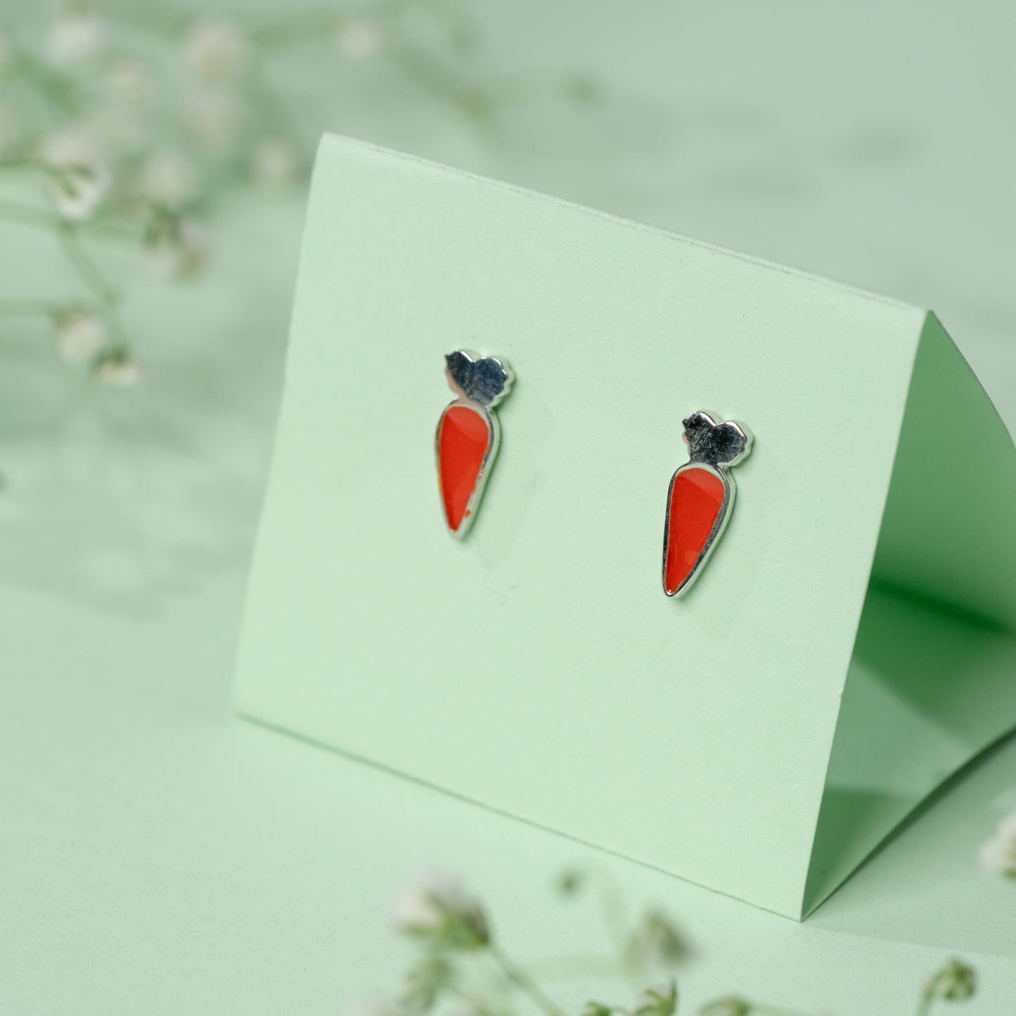 Carrot Earrings in 925 Silver