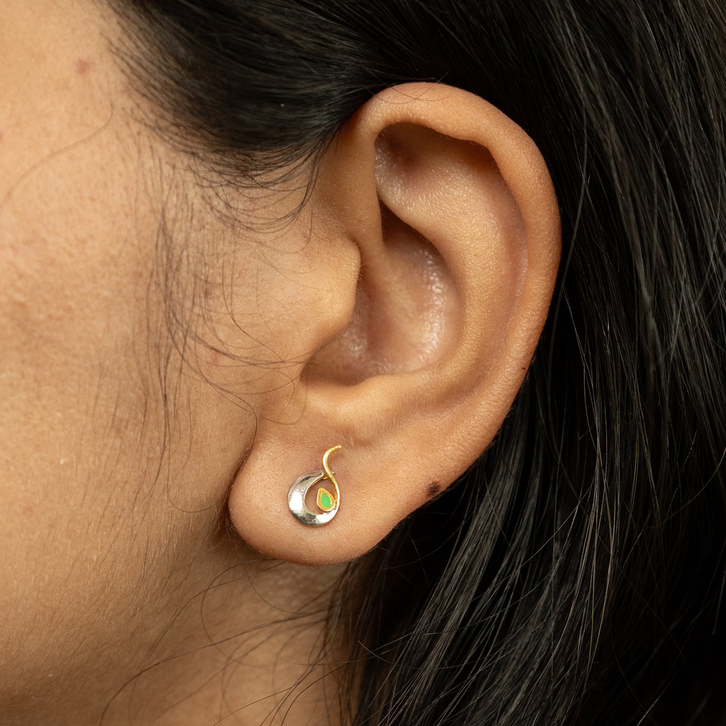 Rhodium and Gold Plated earrings in 925 Silver