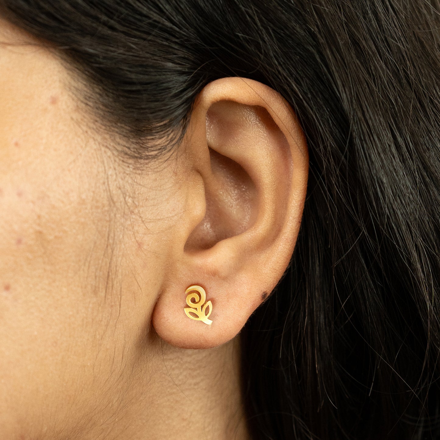 Goldplated Flower Earring in 925 Silver